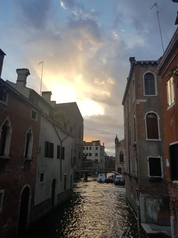 Ferienwohnung The Artist Place Venedig Exterior foto